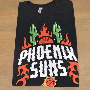 Phoenix Suns Short Sleeved Tshirt - Size XL